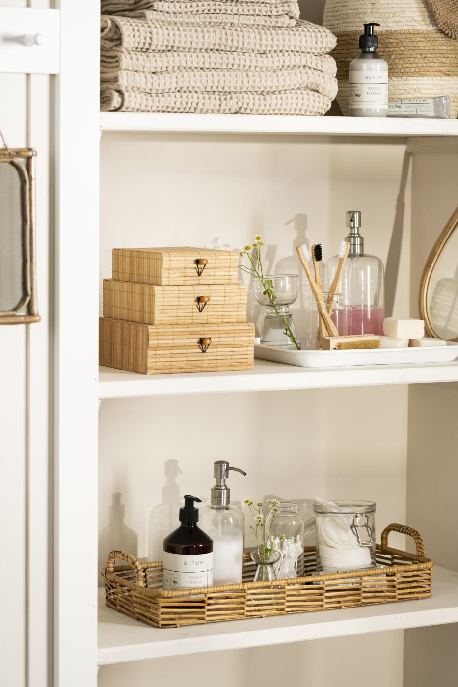 Aflang bakke fra Ib Laursen i rattan og bambus