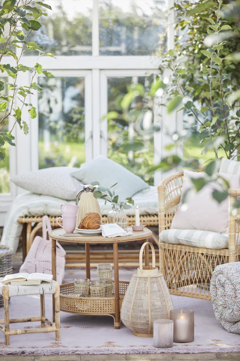 Bord til udestuen fra Ib Laursen