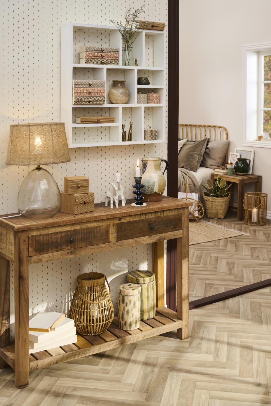 Bordlampe i beige fra Ib Laursen