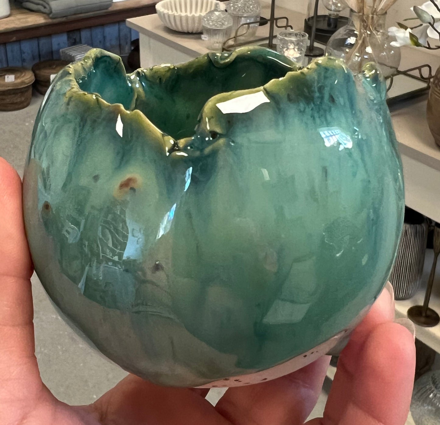 Vase i grøn fra Handmade by Victoria Juul