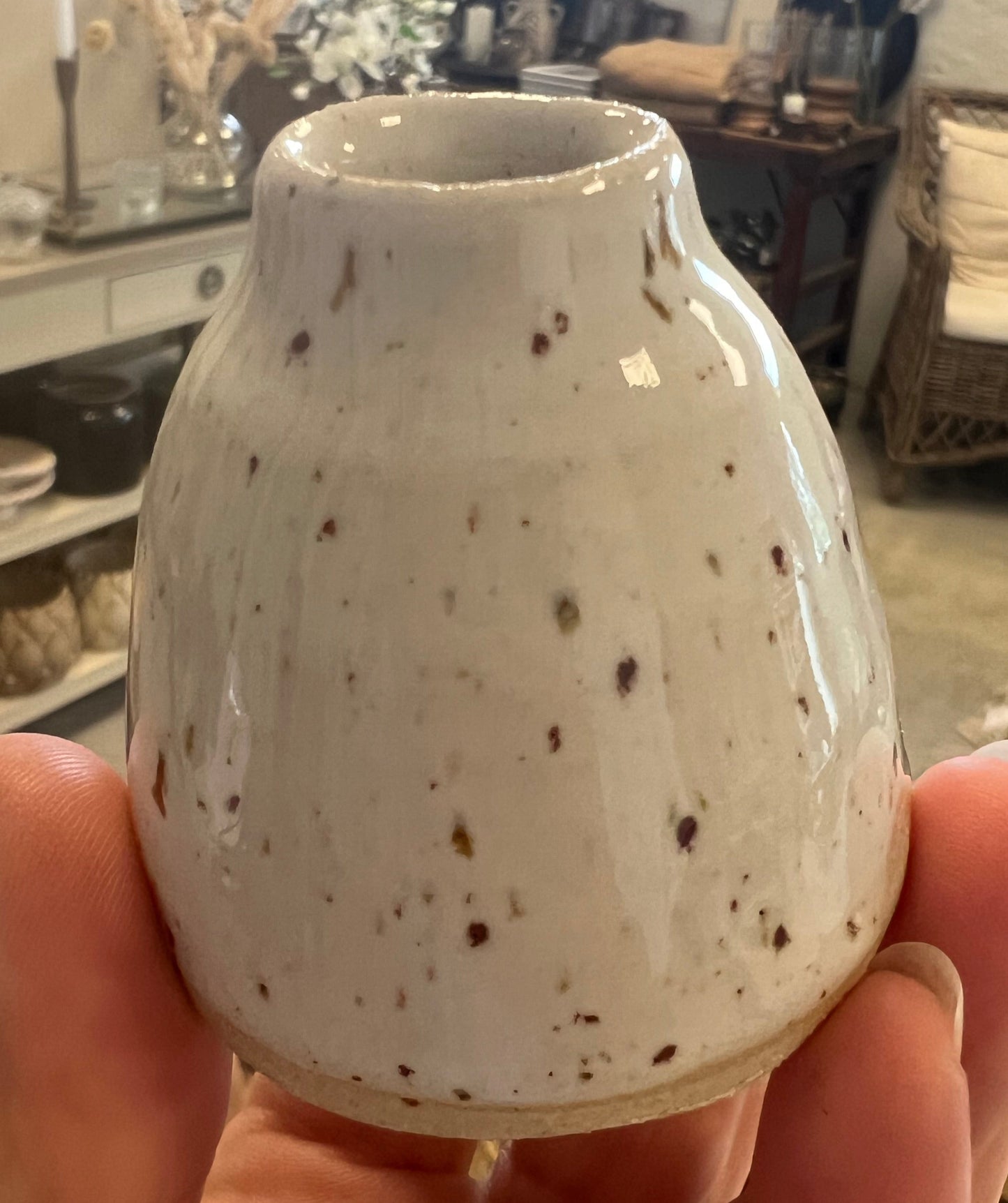Kegle formet vase fra Vang keramiske værksted