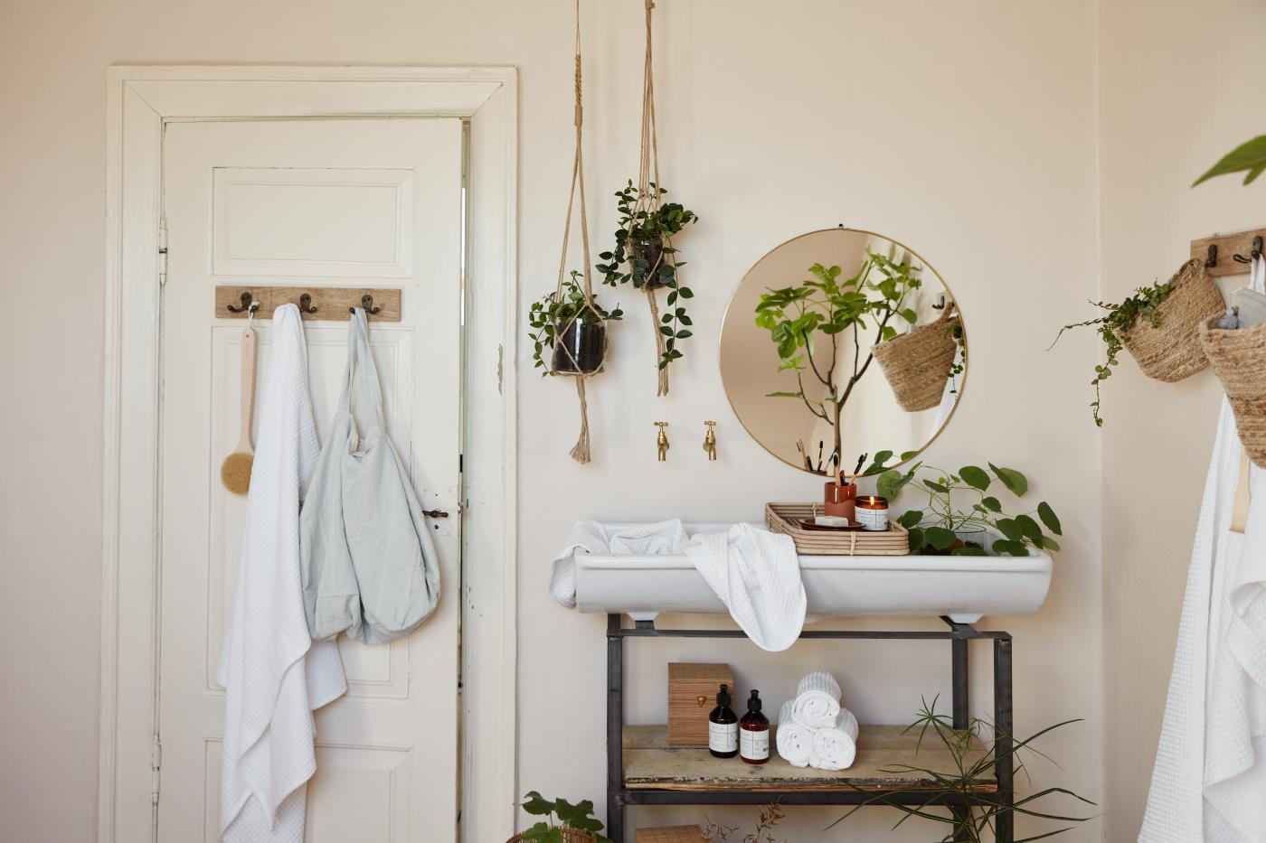 Planteophæng til potter i jutegarn fra Ib Laursen