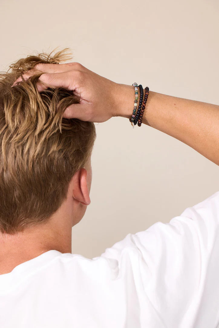 Armbånd i brune farver fra SOI