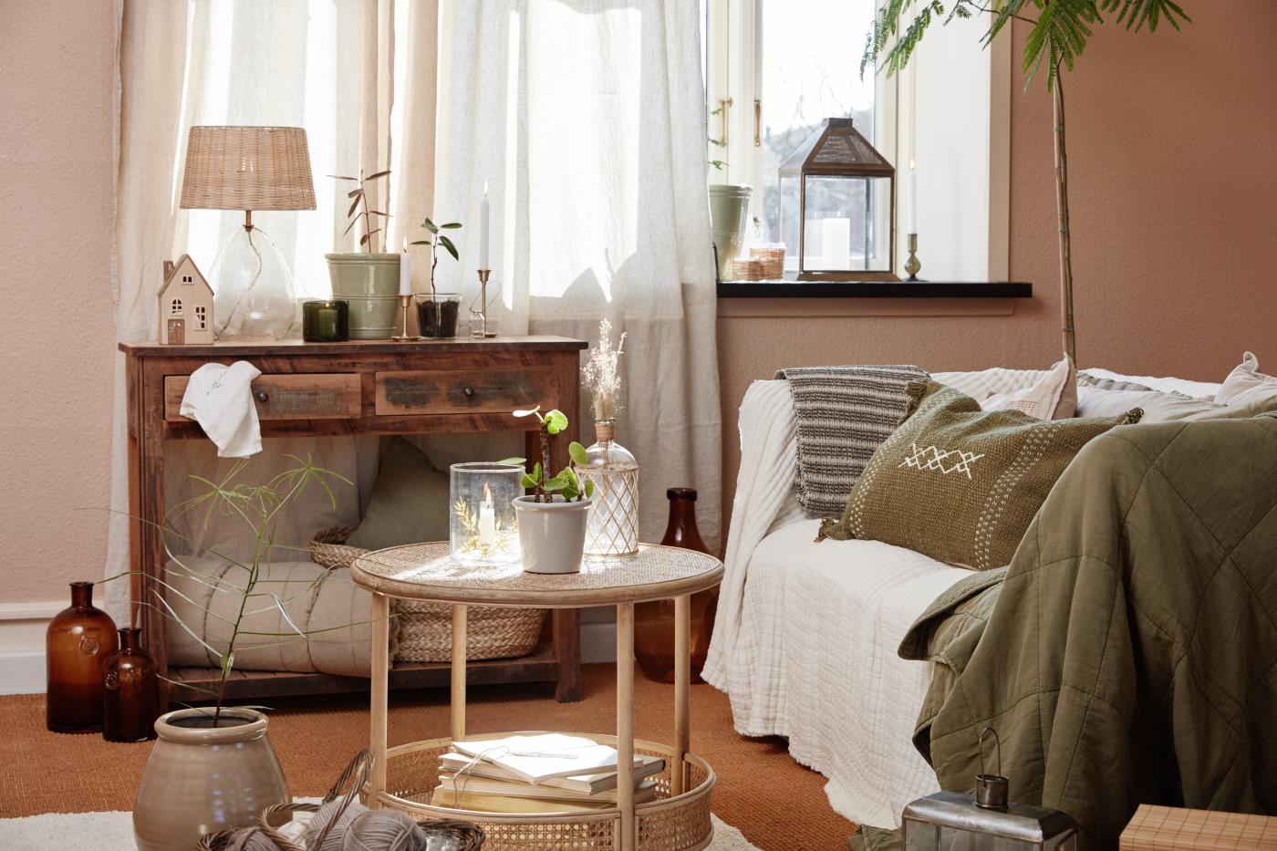 fletbord med plads til opbevaring fra Ib Laursen