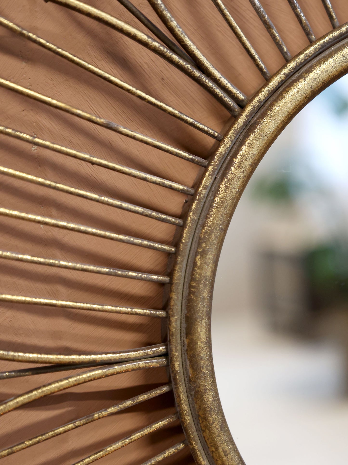 Spejl med detaljer fra Chic Antique