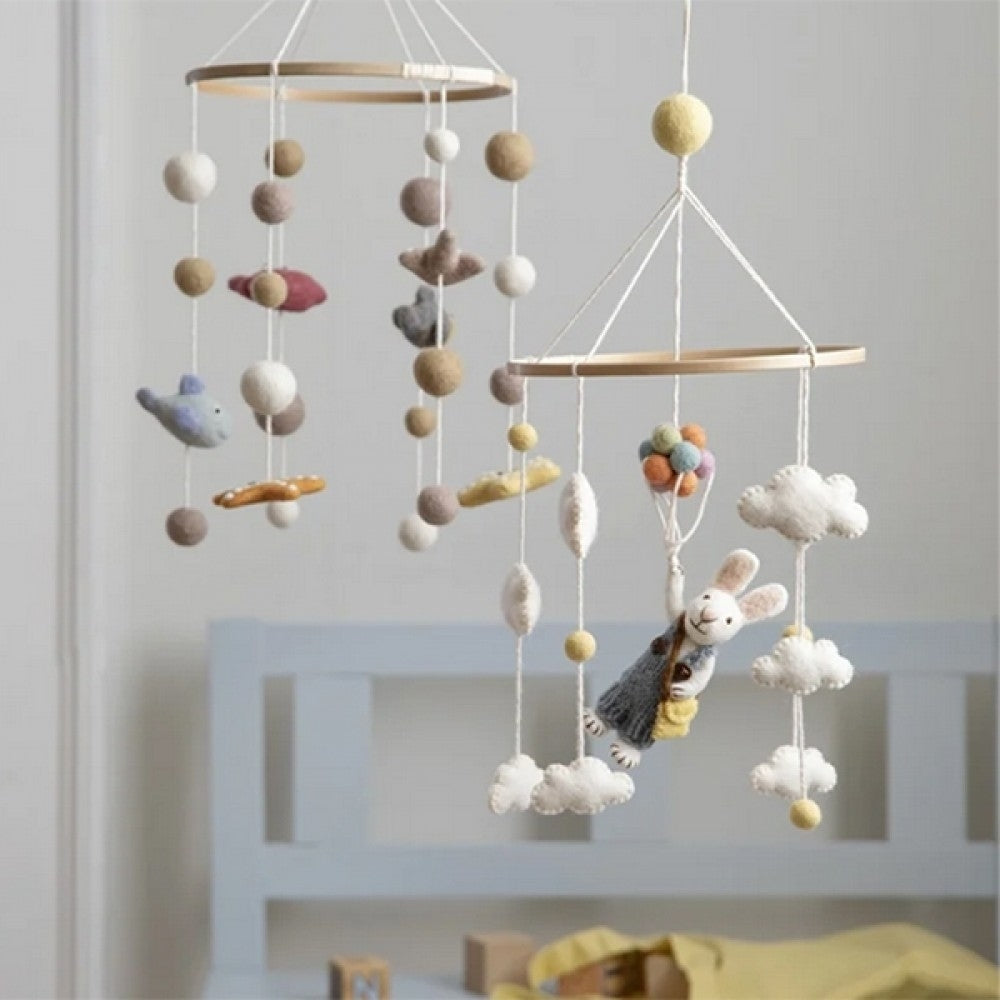 Filt uro med kanin til over puslebord