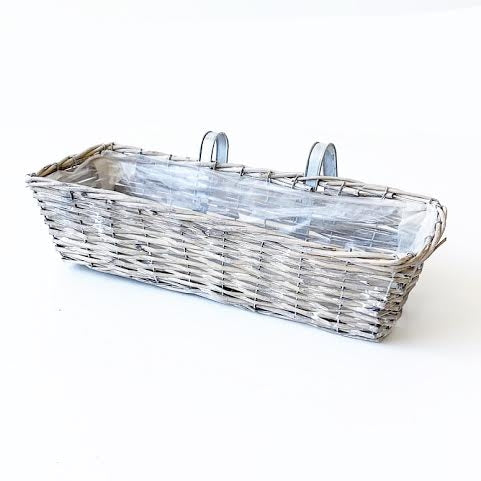 alterne kurv i grå pil med plastik indvendigt til udendørs brug