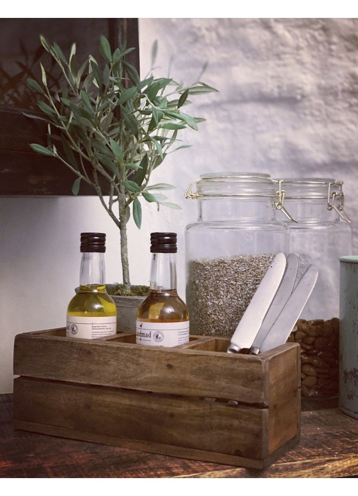 Opbevaringskasse i træ