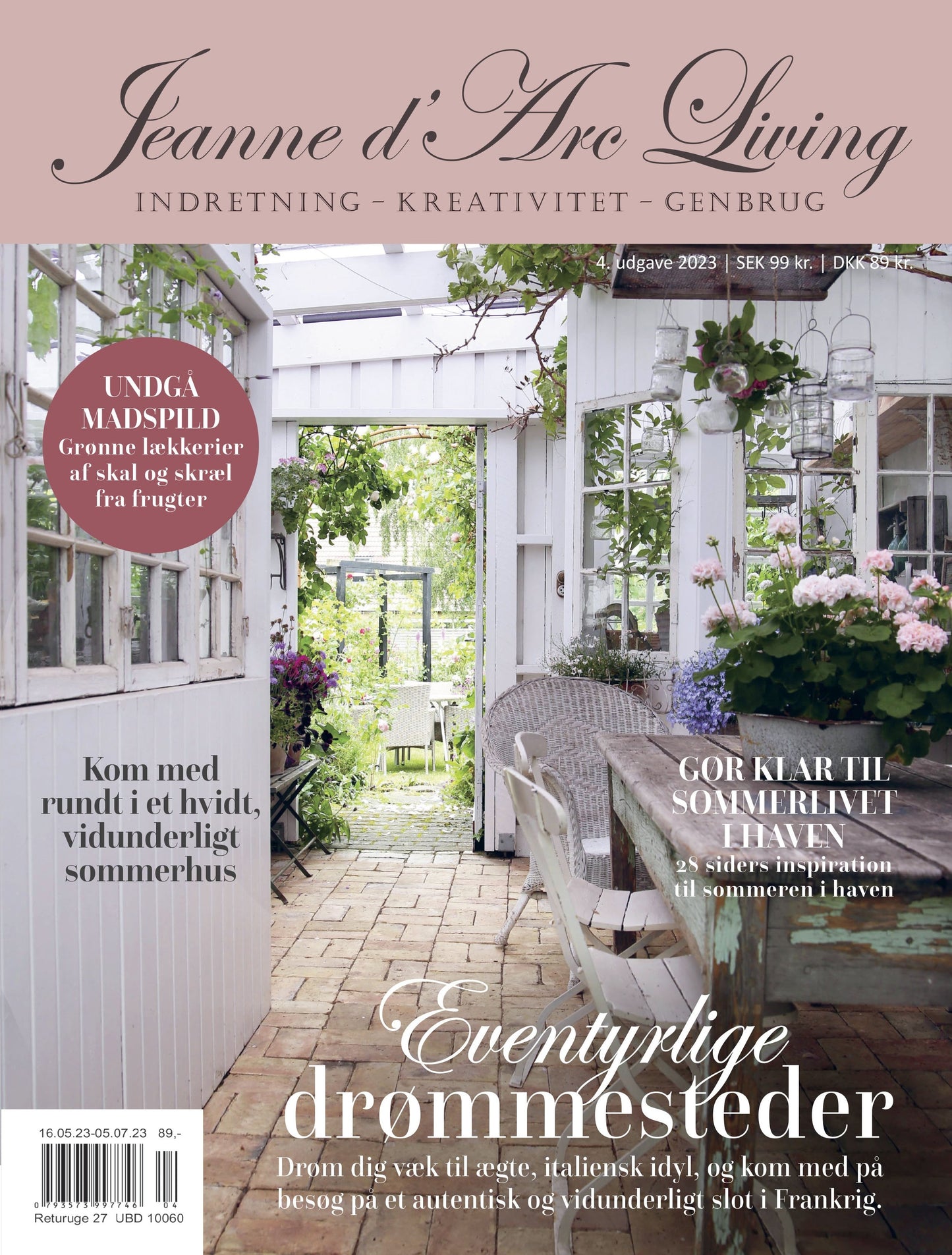 Jeanne d'Arc Living Magazine