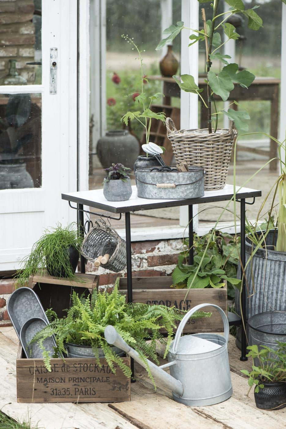 Plantekurv i flettet rattan
