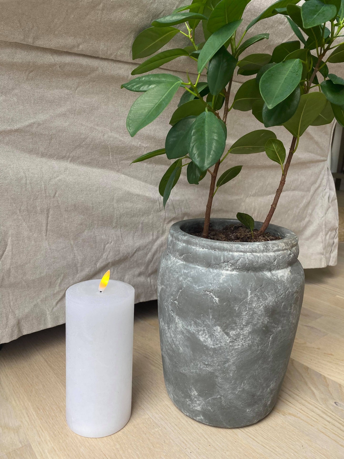 Stort led bloklys i hvid med fjernbetjening og timer