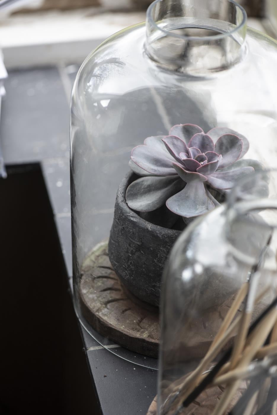 Lille grå urtepotteskjuler fra Ib Laursen