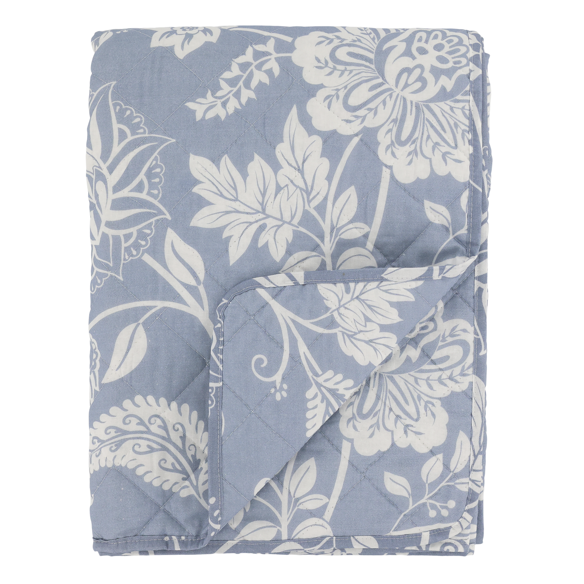 Blå quilt med hvide blomster fra Chic Antique