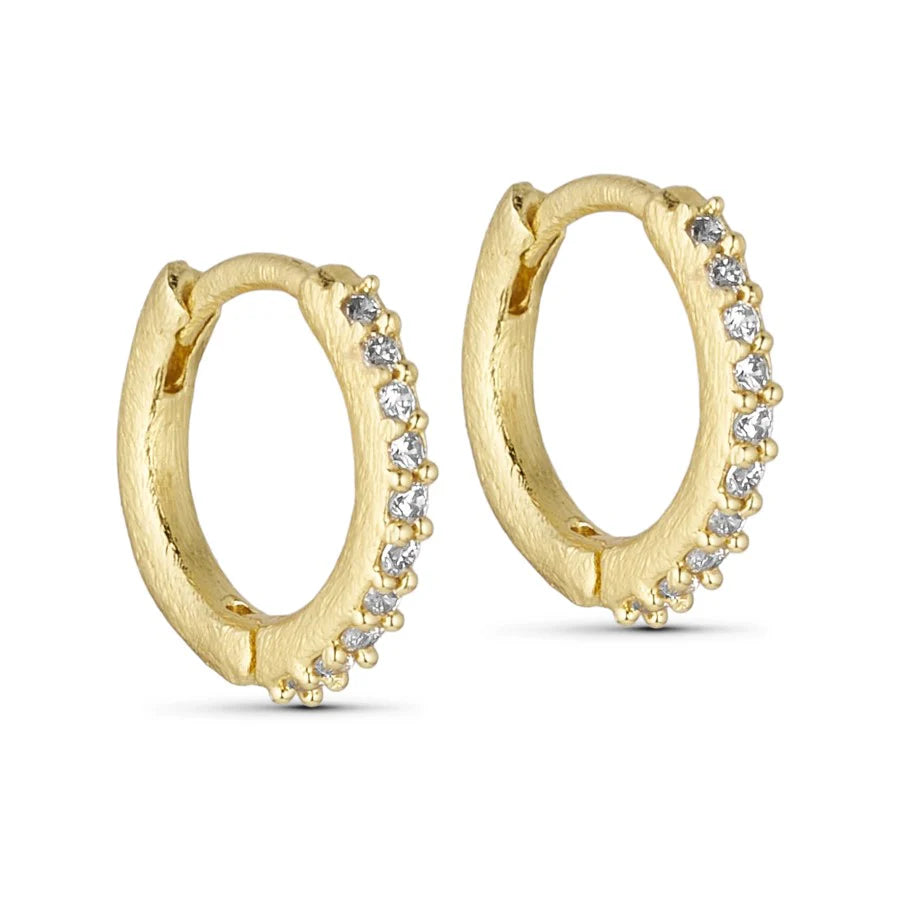 God øreringe med diamanter fra Pure by Nat