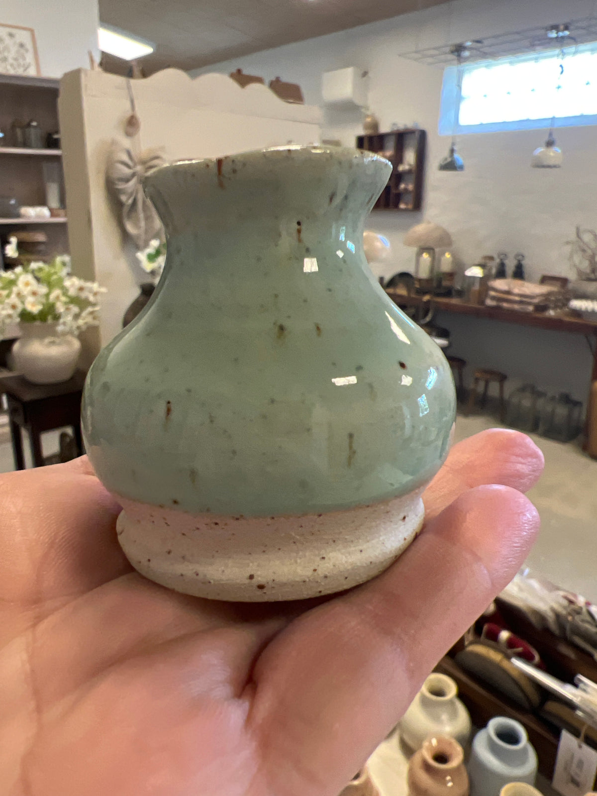 Lille grøn keramik vase