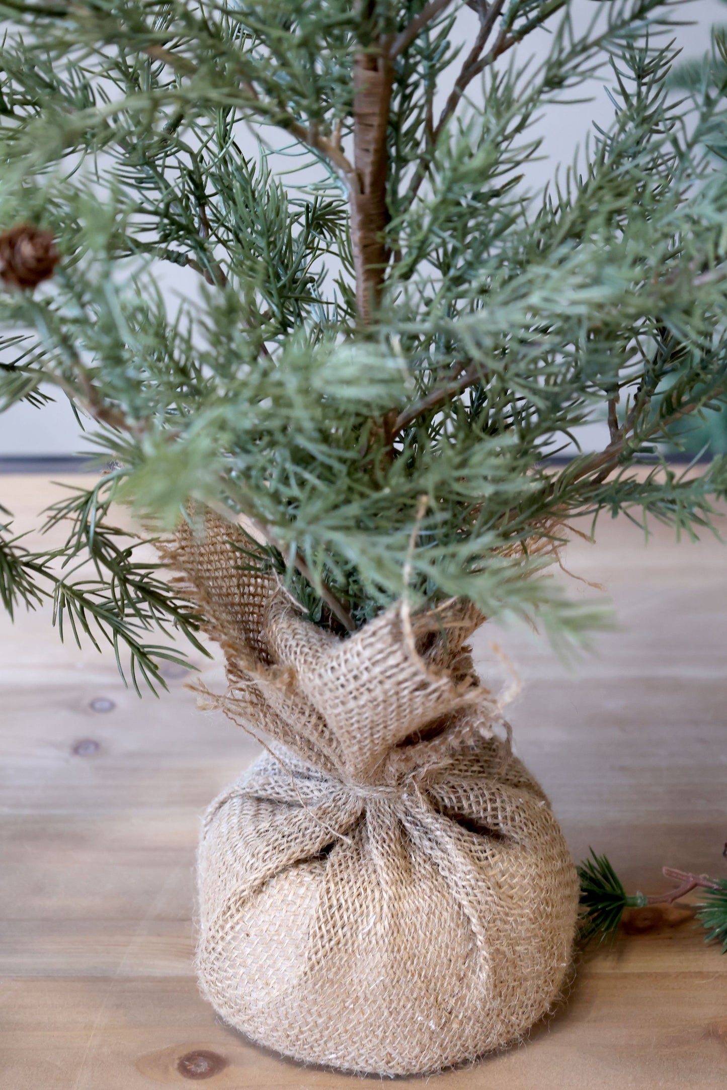 Kunstig grantræ fra Chic Antique