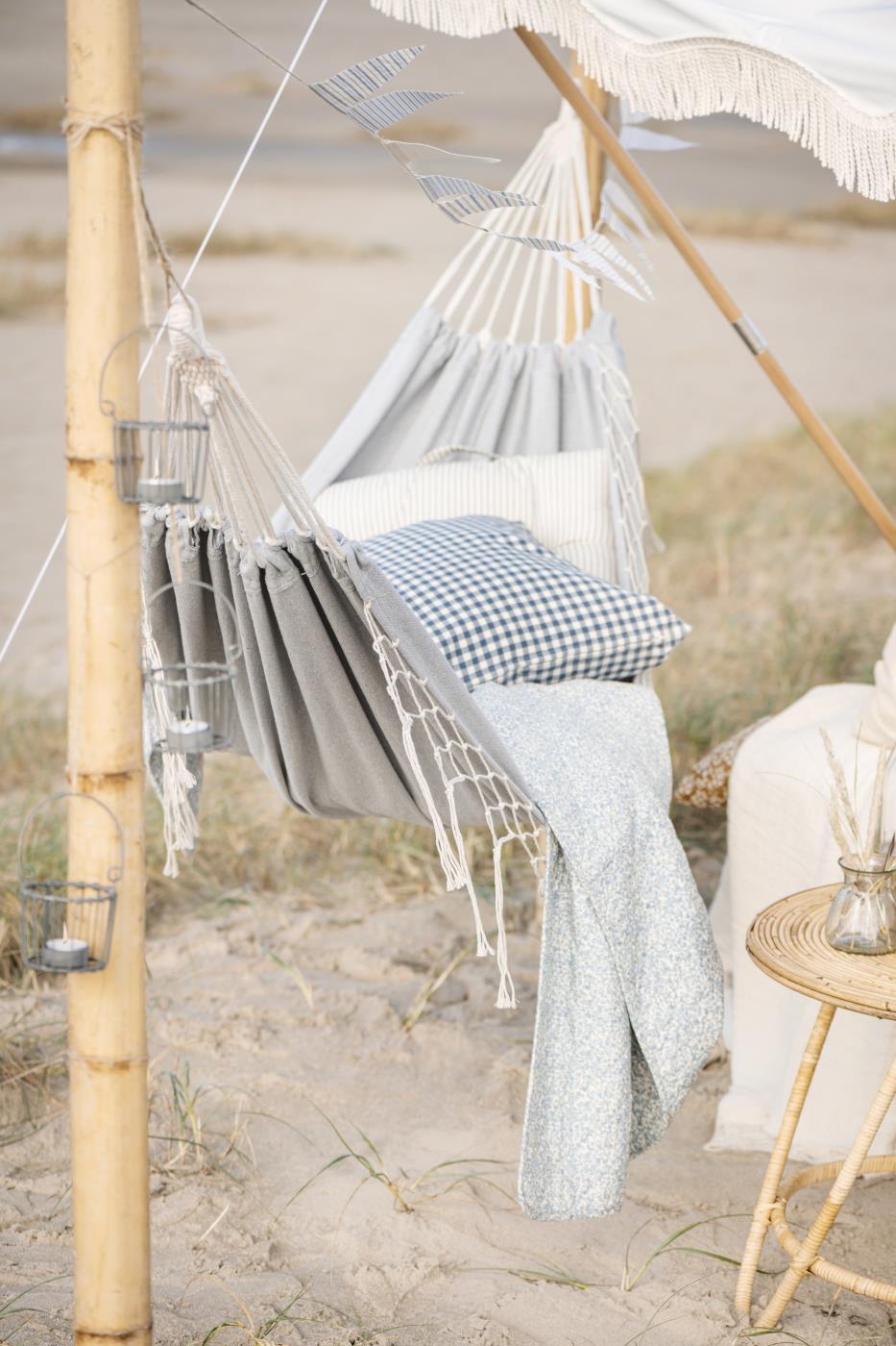 Hængekøje i blågrå med kvaster fra Ib Laursen