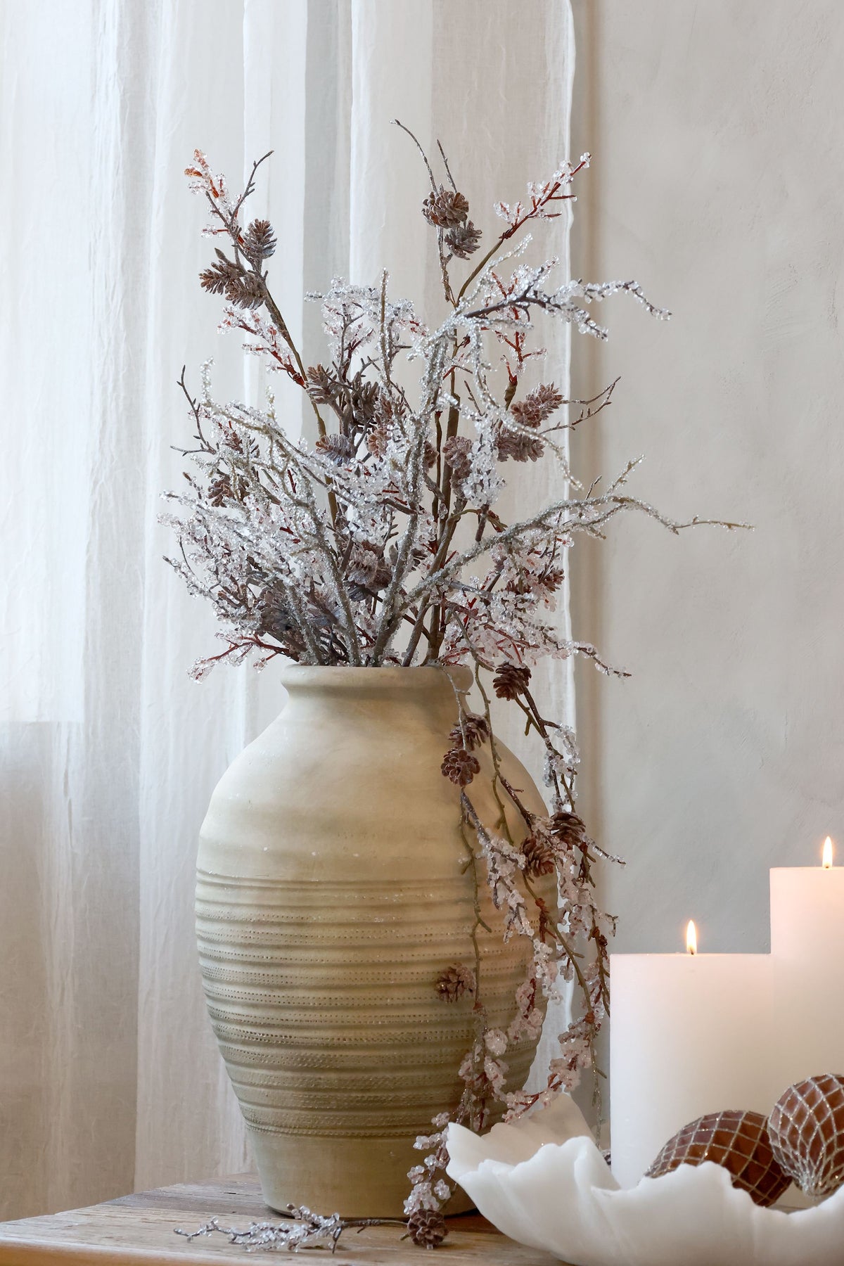 Gren med frost fra Chic Antique