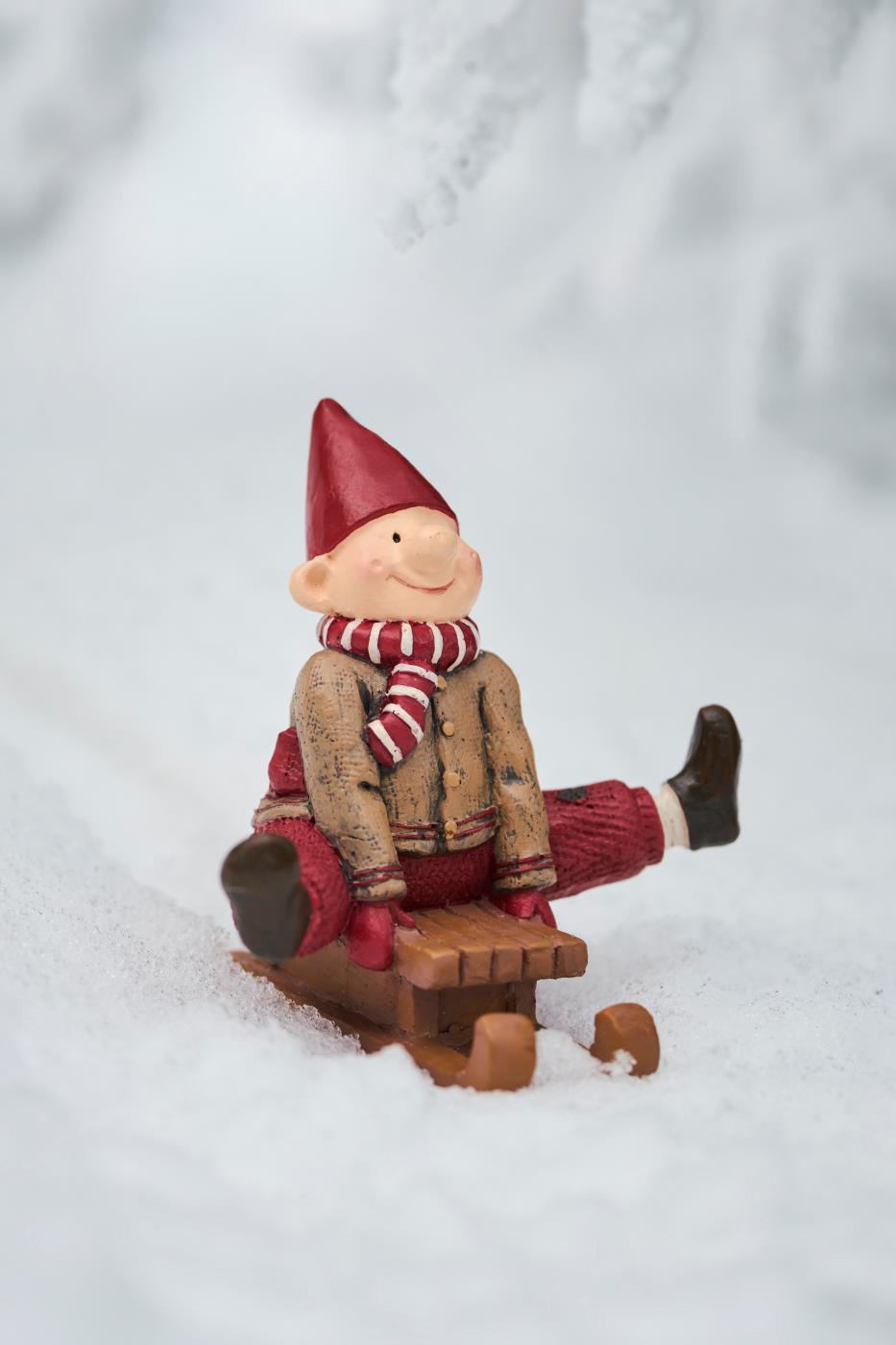 Nisse i æske på kælk fra Ib Laursen