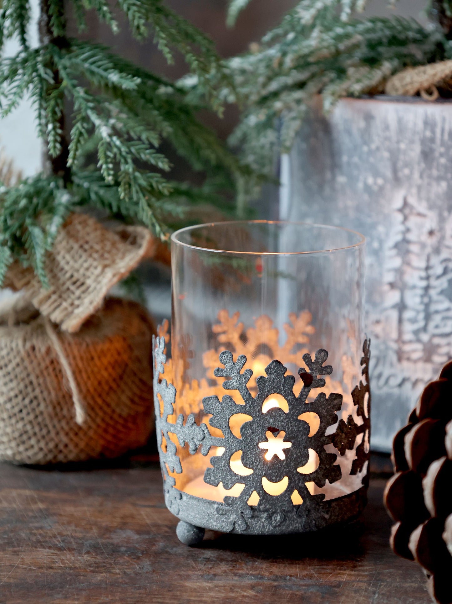 Hurricane med fine detaljer fra Chic Antique