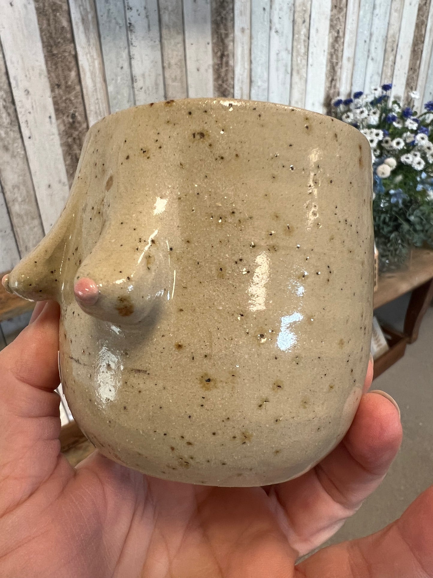 Keramik krus fra Handmade by Victoria Juul