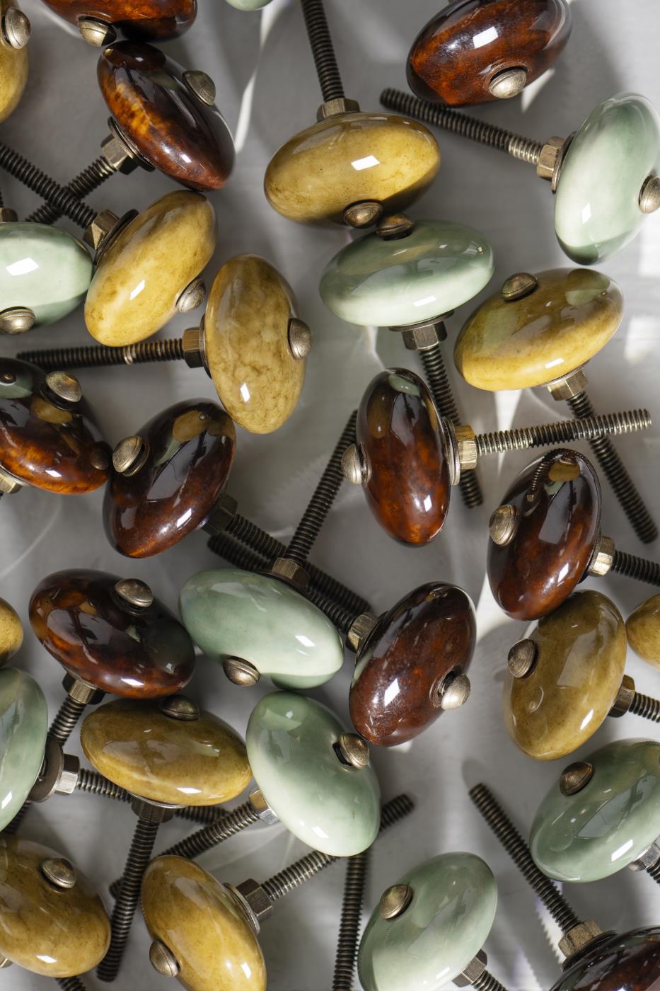 Møbel greb brun og guld fra Ib Laursen