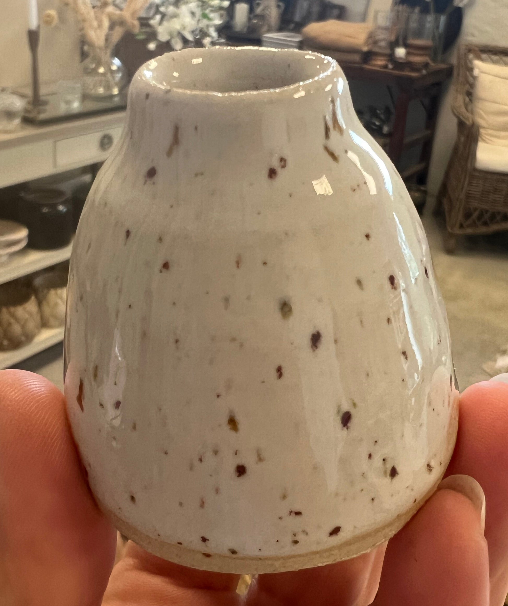 Kegle formet vase fra Vang keramiske værksted