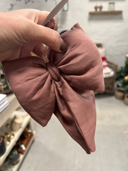 Sløjfe i rosa fra Petite Kanina