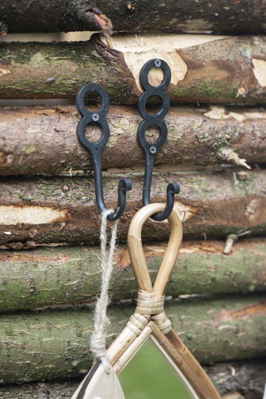 Knag til væggen fra Ib Laursen