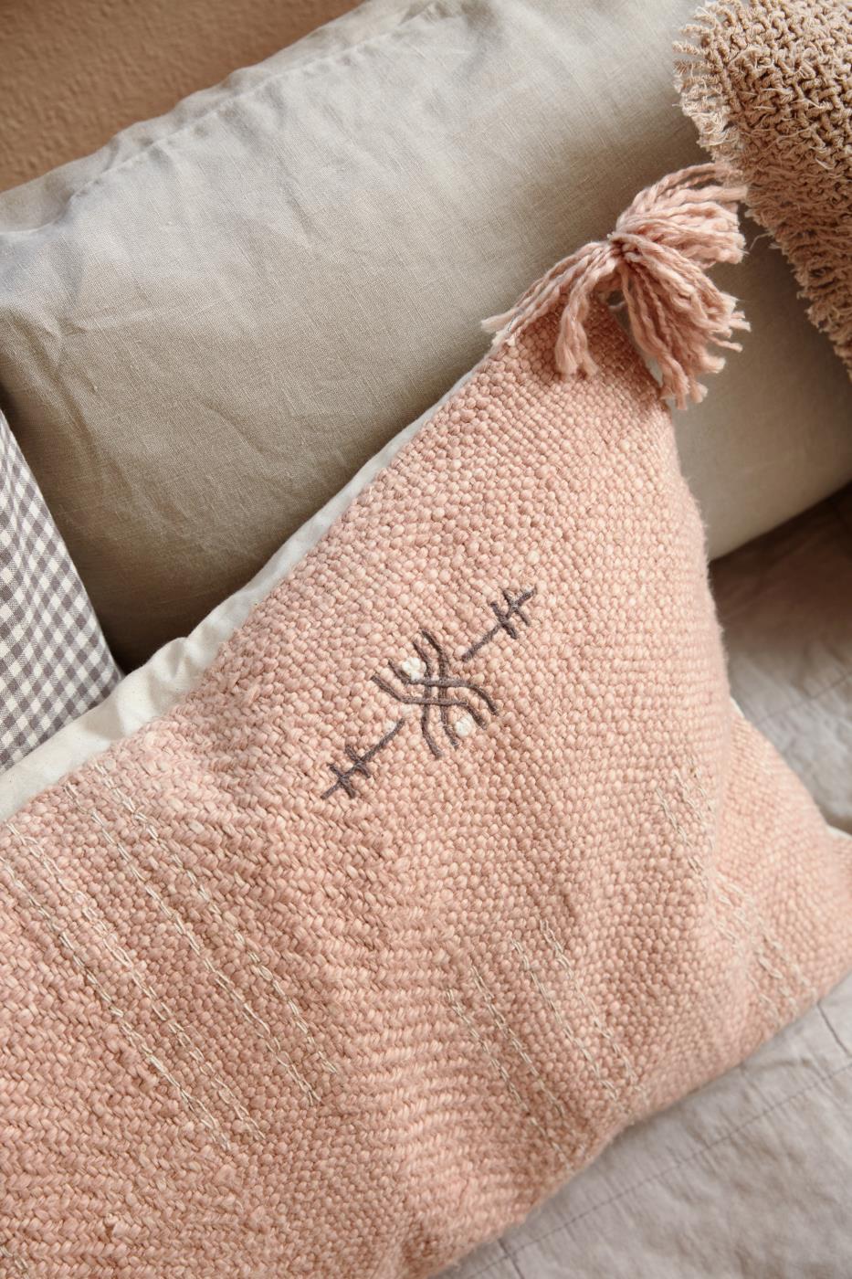 Rosa pude med mønster fra Ib Laursen