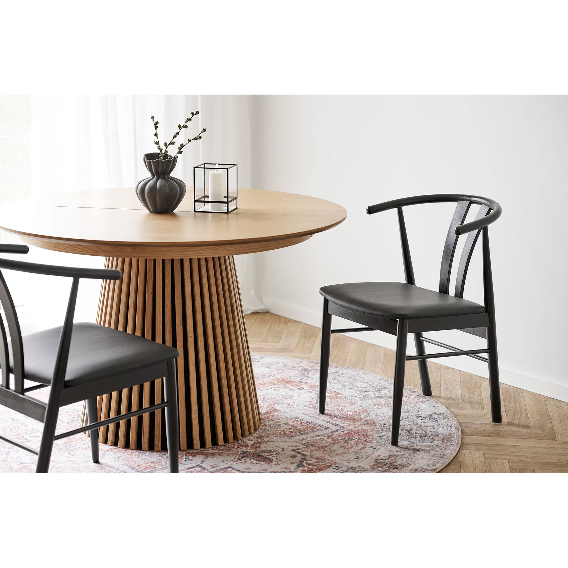 Sort stentøjs vase fra House Nordic