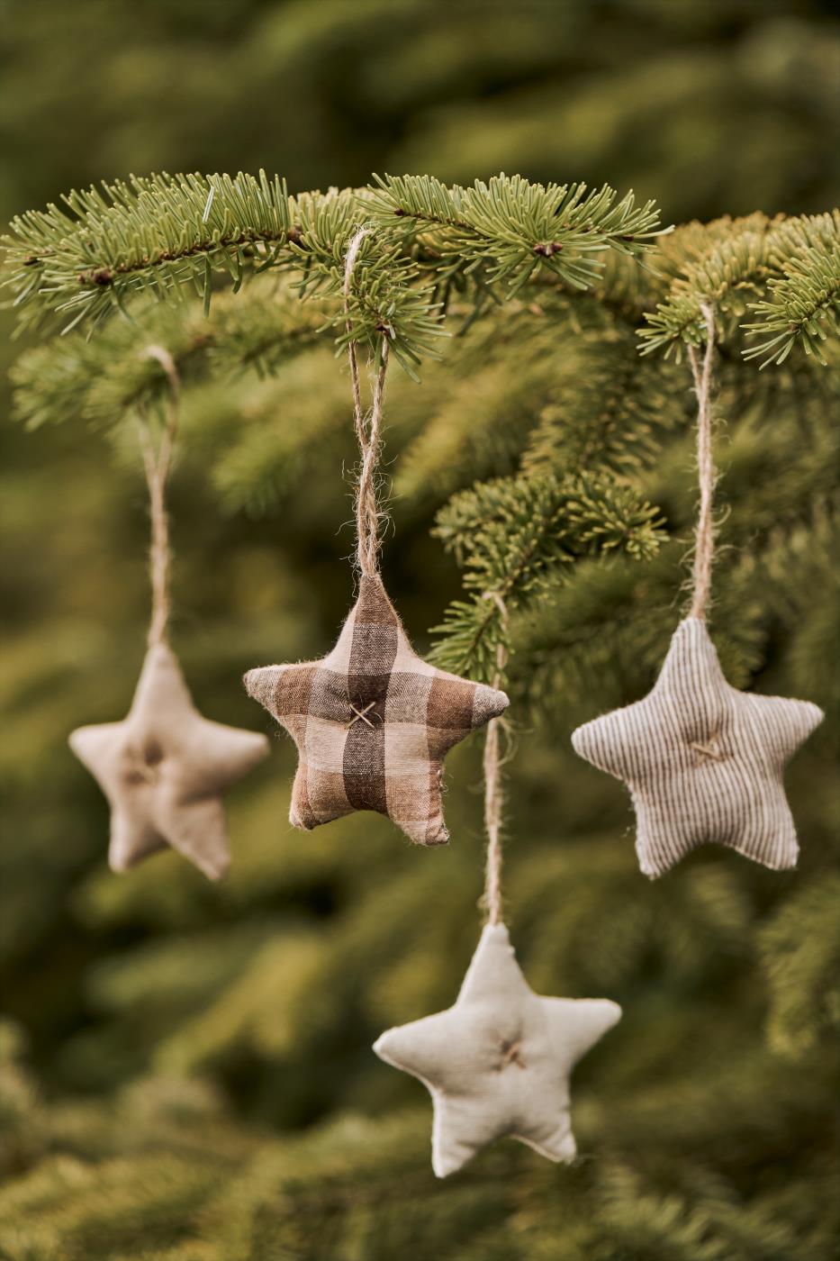 Stof stjerne til ophæng fra Ib Laursen