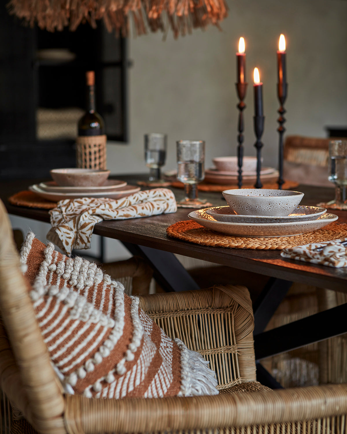 Lysestage til krone og bedelys fra Affari of Sweden