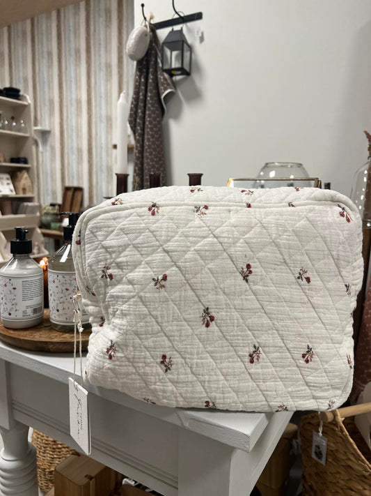 Toilettaske i hvid fra Femme Facon