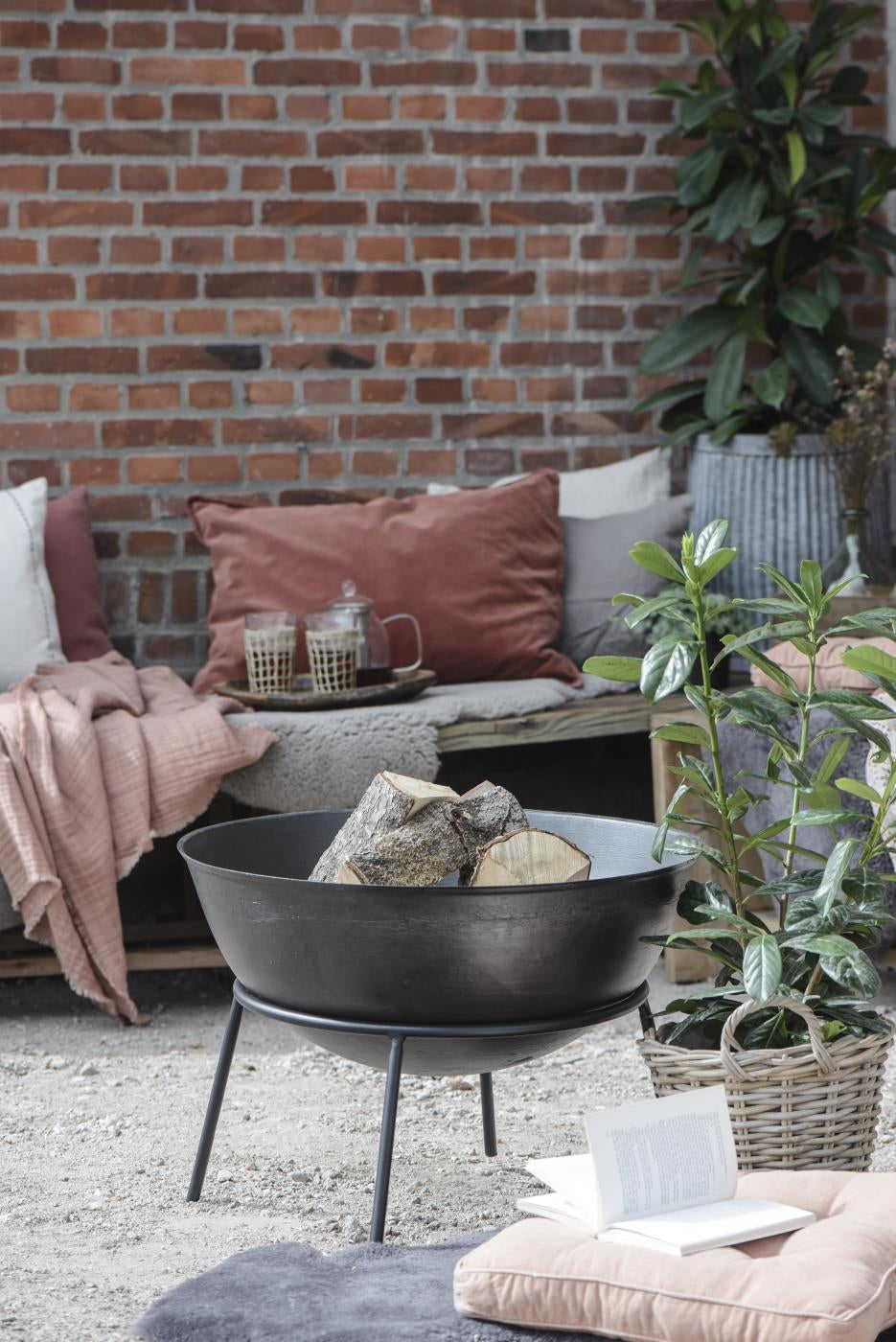 Plantekurv til inde og ude blomster